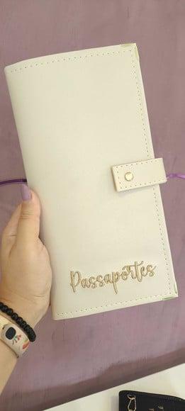 Porta Passaporte Personalizado (para 6 Passaportes)