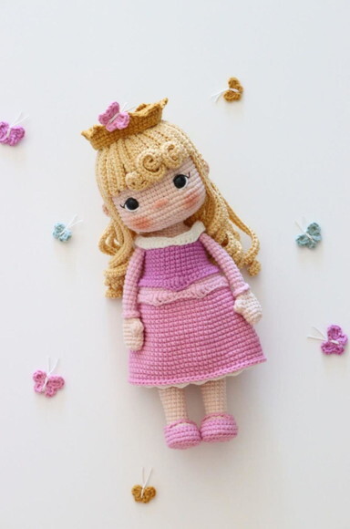 Boneca Princesa Aurora em Amigurumi