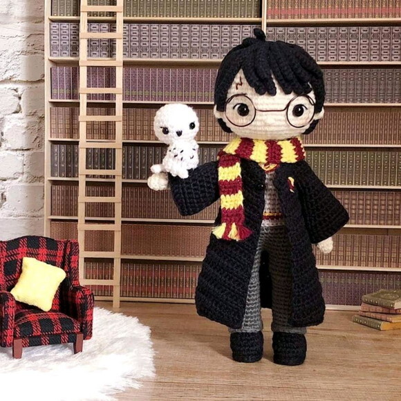 Boneco Harry Potter em Amigurumi