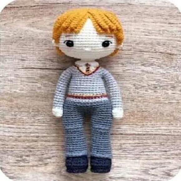 Boneco Rony Weasley em Amigurumi