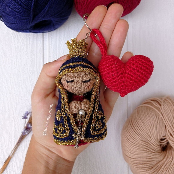 Chaveiro Nossa Senhora Aparecida Amigurumi