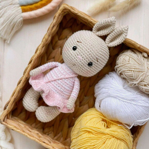 Coelha Amigurumi Nicho Quarto de Bebê