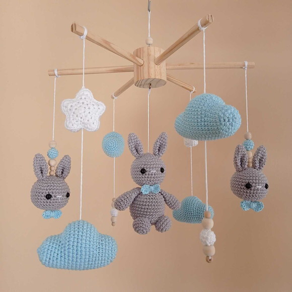 Móbile para Berço em Amigurumi (coelho)