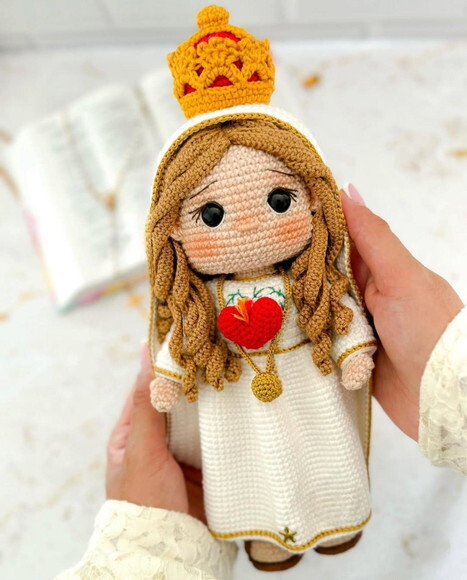 Nossa Senhora de Fátima em Amigurumi