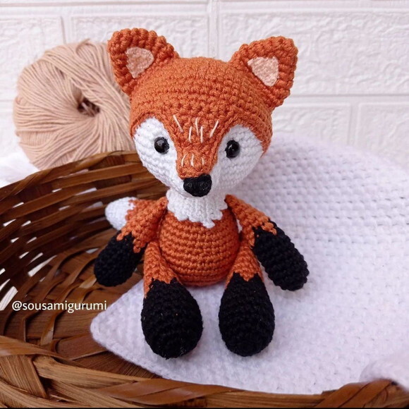 Raposa Amigurumi Nicho Quarto de Bebê