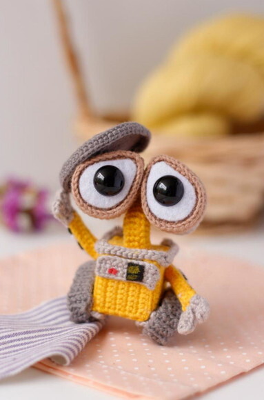 Wall-e e Eva em Amigurumi