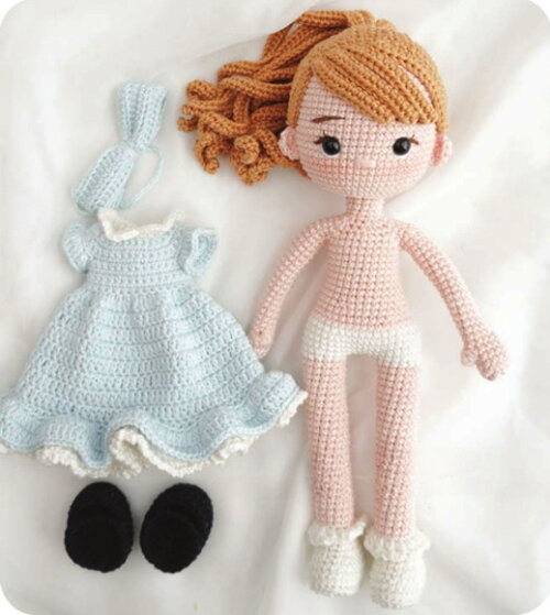 Boneca Nina em Amigurumi/crochê