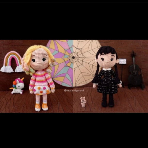 Bonecas Enid e Wandinha Addams Amigurumi/crochê