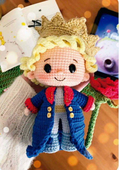Boneco em Amigurumi (o Pequeno Príncipe)