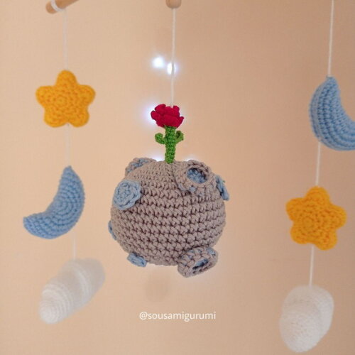 Móbile para Berço em Amigurumi (o Pequeno Príncipe)