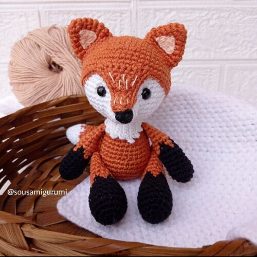 Raposa Amigurumi Nicho Quarto de Bebê