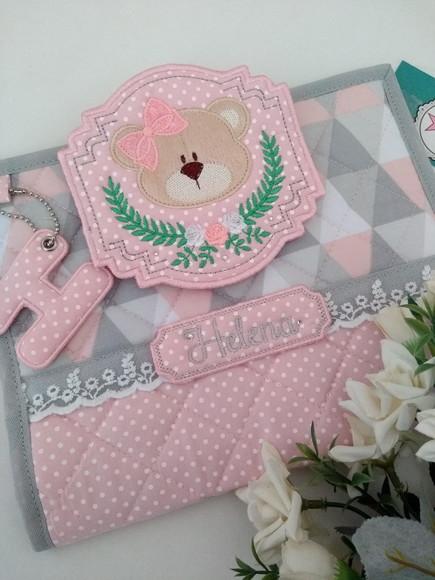 Capa Carteira de Vacina - Ursa Rosa