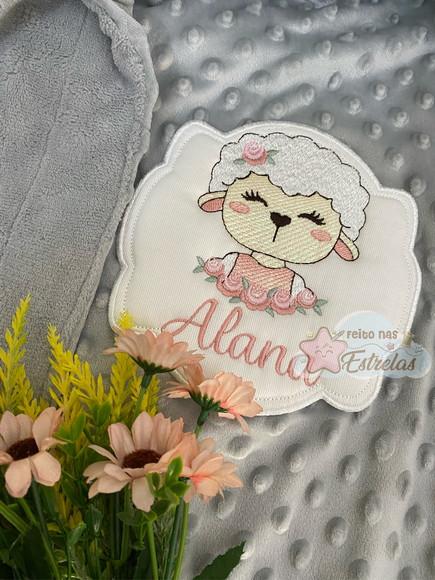 Cobertor para bebê pipoquinha personalizado Ovelha
