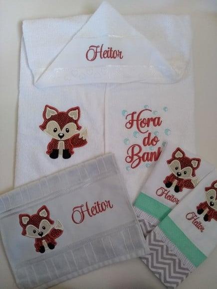 Kit Toalha de Banho Bebê com capuz, fraldinha de boca 4 pç