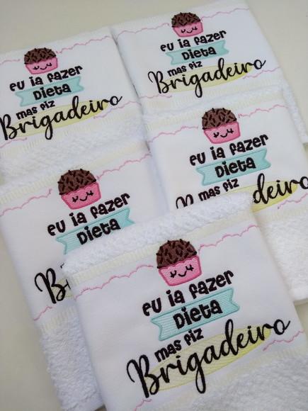 Pano de Copa Bordado Kit com 5 Unidades