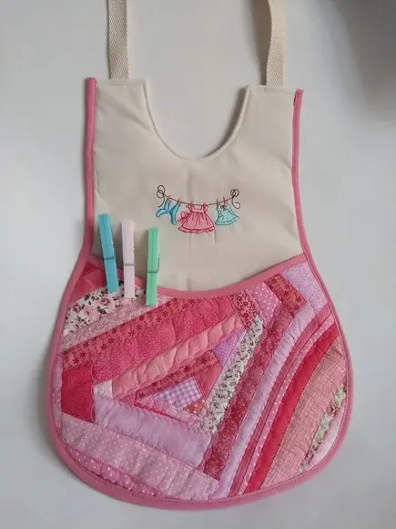 Porta prendedor de roupas - Rosa