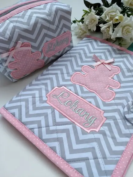 Capa Caderneta de Vacinas + Necessaire