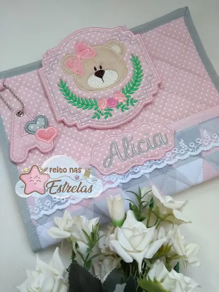 Capa Carteira de Vacina - Ursa Rosa