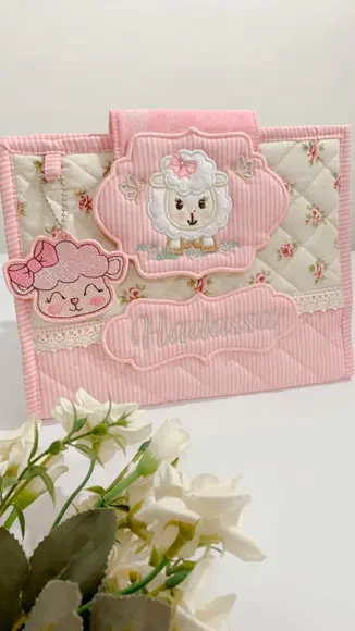 Capa Carteira de Vacinas Ovelha rosa