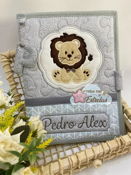 Capa Carteira De Vacinas/documentos Leão