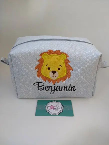 Kit saquinho maternidade e necessaire cestinha
