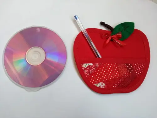 Porta Recados para Geladeira- Maça Vermelha Pequena