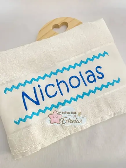 Toalha De Banho Bordada