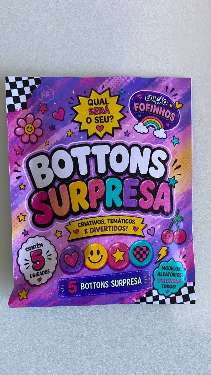 Saquinho Surpresa de Bottons Personalizados – 5 Bottons Exclusi