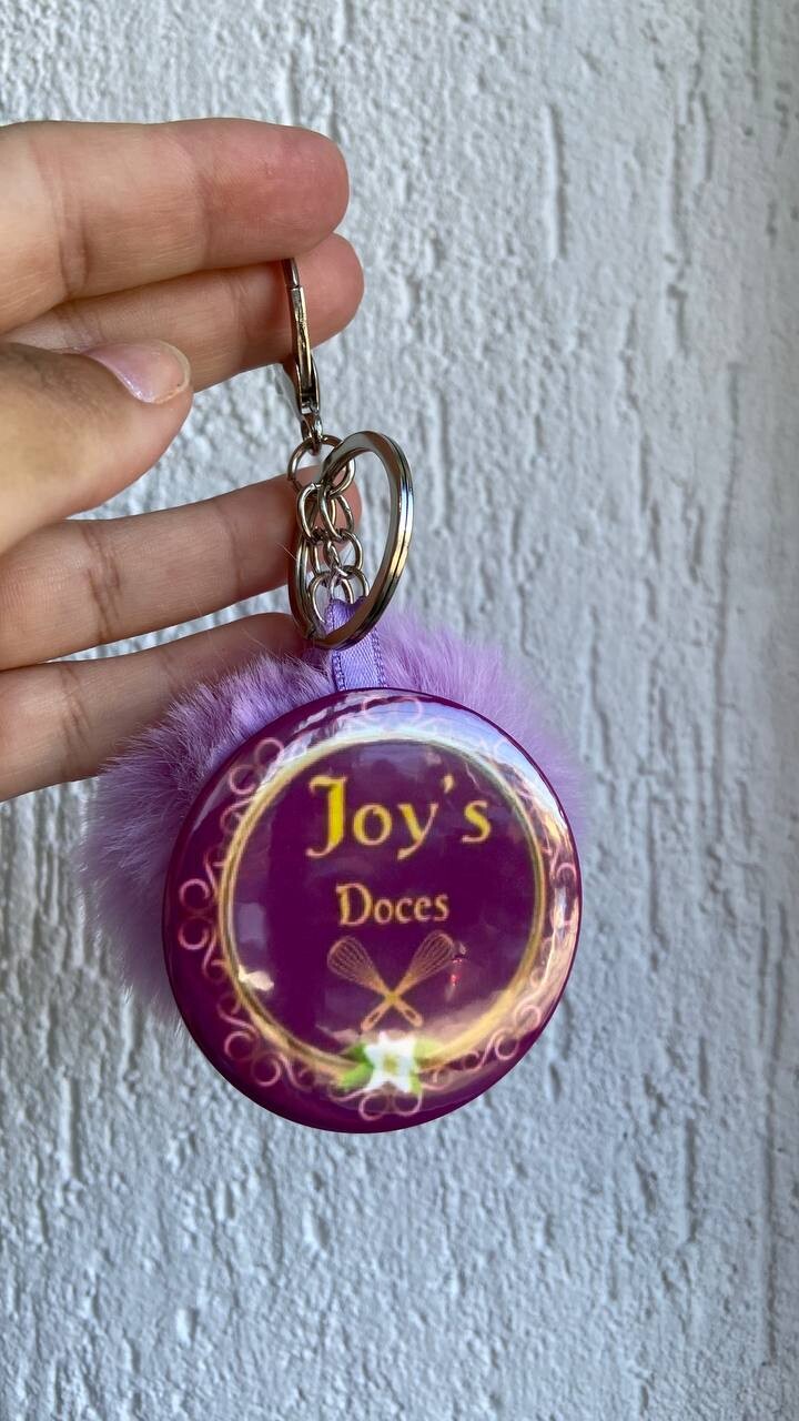 Chaveiro de Espelho com Pompom Personalizado para Presentes