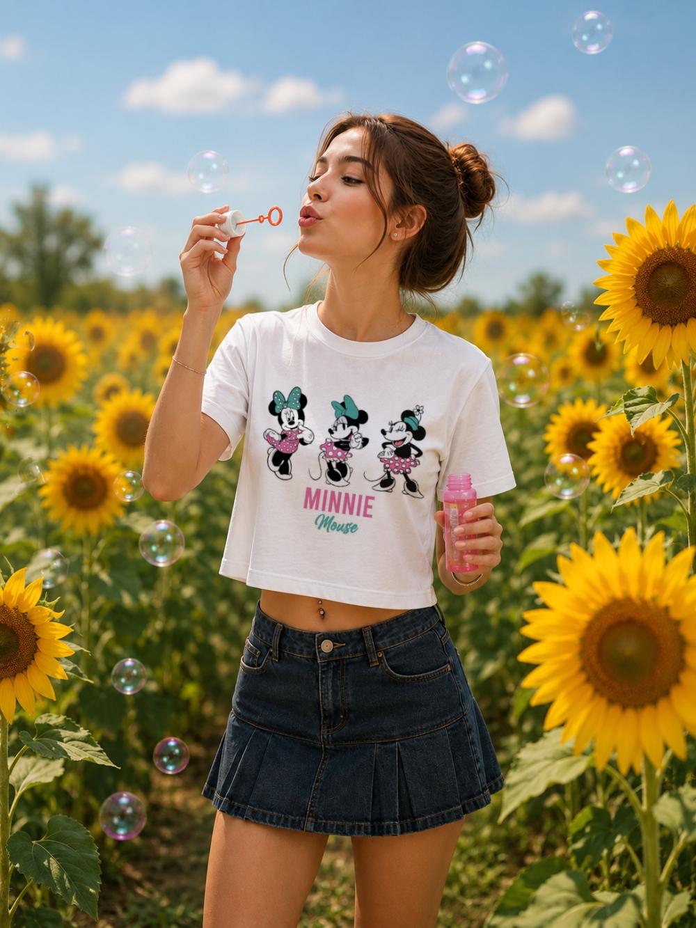 Cropped Minnie