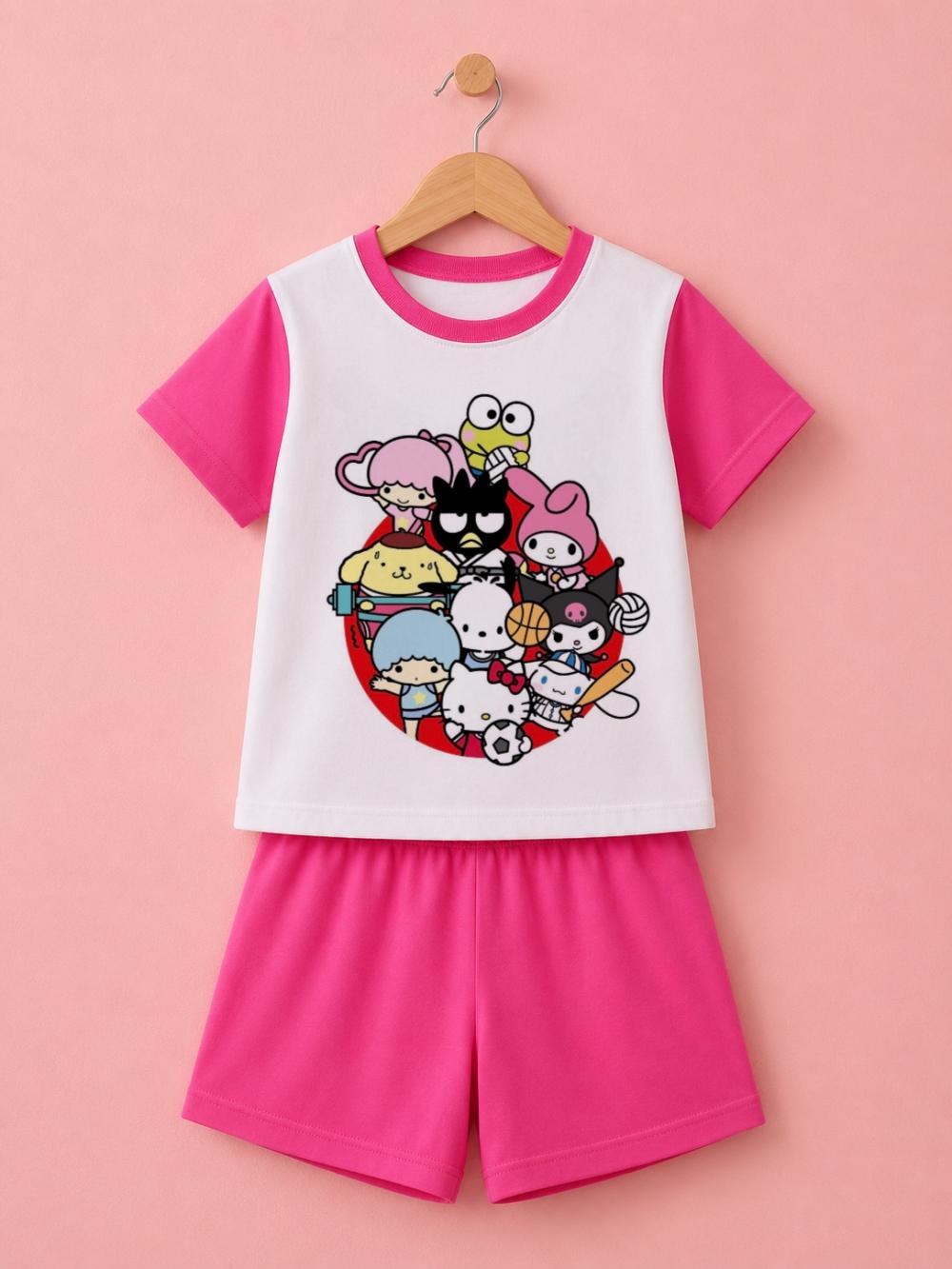 Pijama curto Hello Kitty e turma