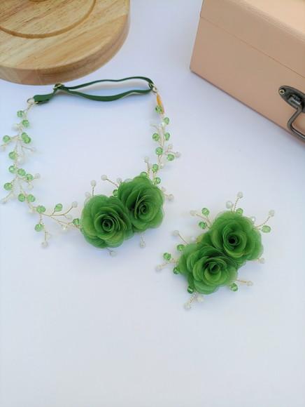 Kit Sofia com Tiara e Presilha Infantil com Flores Verde