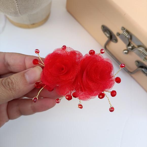 Presilha Sofia com Flores de Organza Vermelha