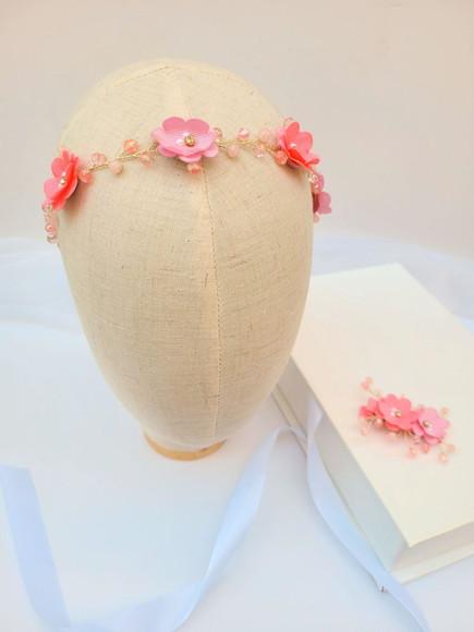 Tiara Bebê e Infantil Emanuella com Flores de Gorgurão
