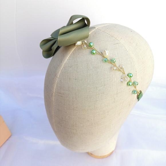 Tiara Caroline Aramada com Laço Verde Oliva