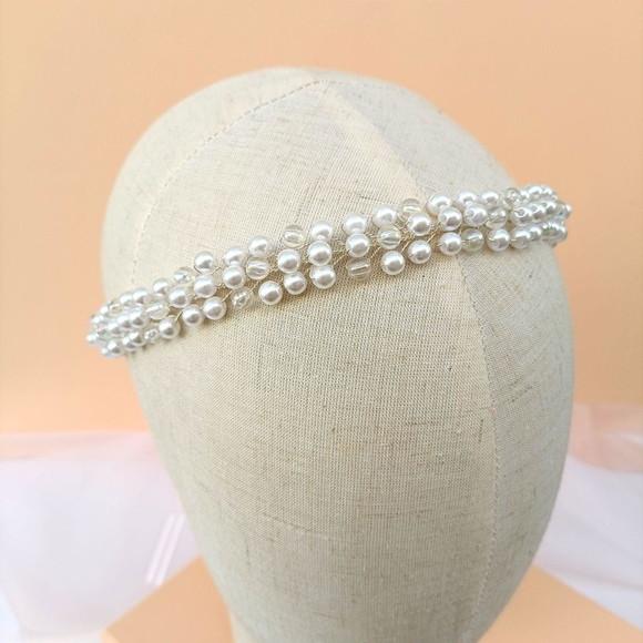 Tiara Infantil Lavínia Aramada Pérolas