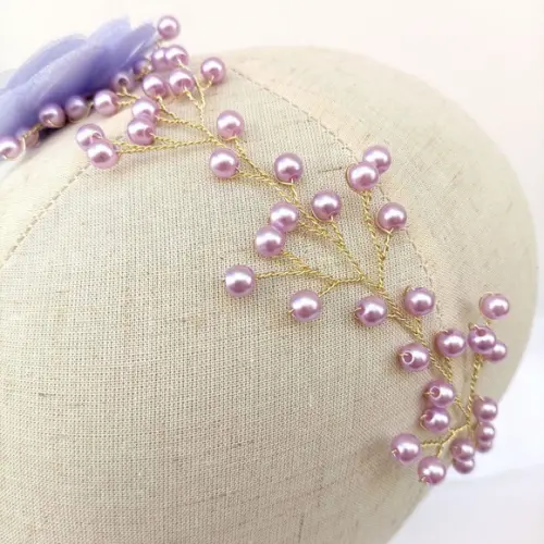 Tiara Infantil Bella com Pérolas e Flor