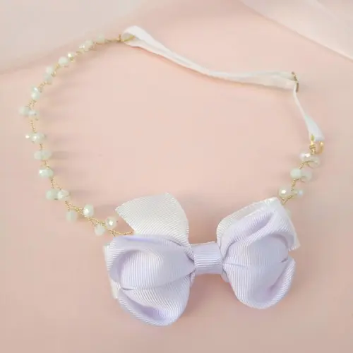 Tiara Infantil Gabrielle Aramada com Cristais e Laço Branco