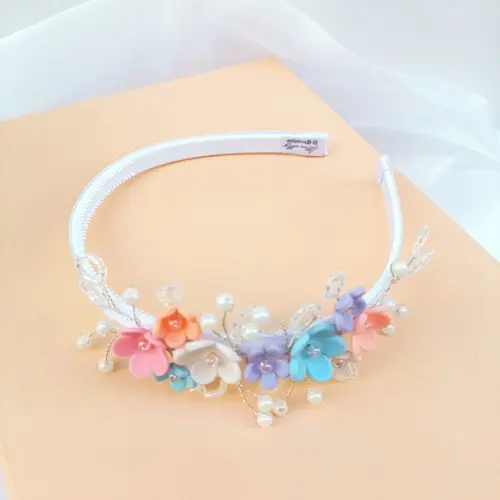 Tiara Infantil Hadassa Arco com Flores Candy Colors