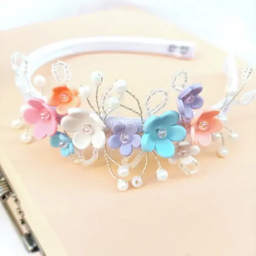 Tiara Infantil Hadassa Arco com Flores Candy Colors