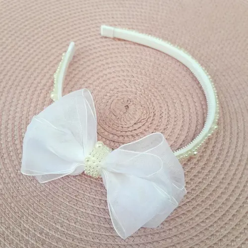 Tiara Infantil Lara Arco de Pérola e Laço de Organza Branco