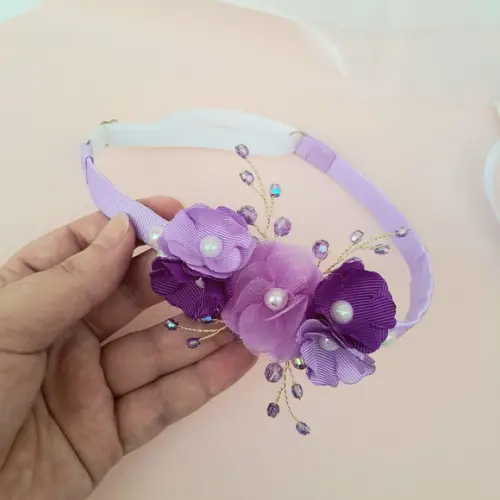 Tiara Infantil Laura com Flores Lilás e Roxo