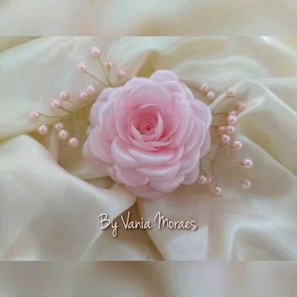 Rosa para penteado