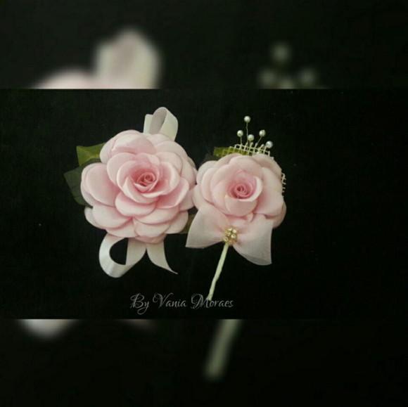 Kit Corsage e Lapela Rosa