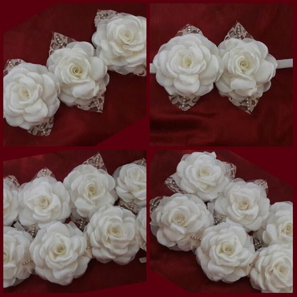 CORSAGES PARA NOIVAS E MADRINHAS