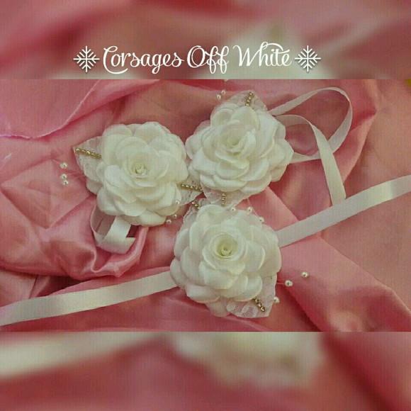 CORSAGES PARA NOIVAS E MADRINHAS