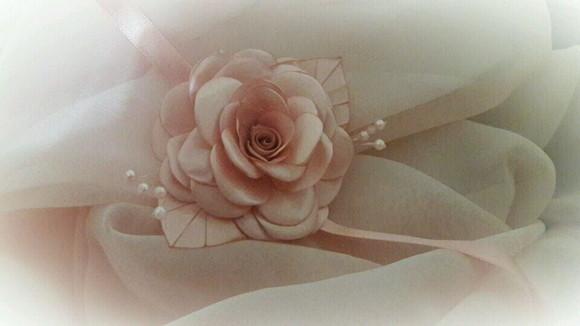 CORSAGES PARA NOIVAS E MADRINHAS