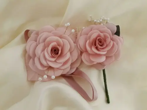 Kit Corsage e Lapela Rose