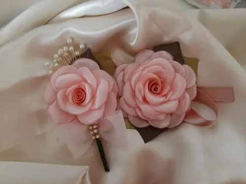 Kit Corsage e Lapela Rose
