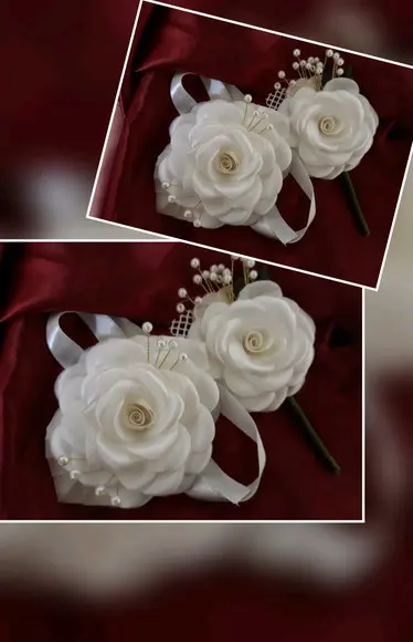 Corsages Off White